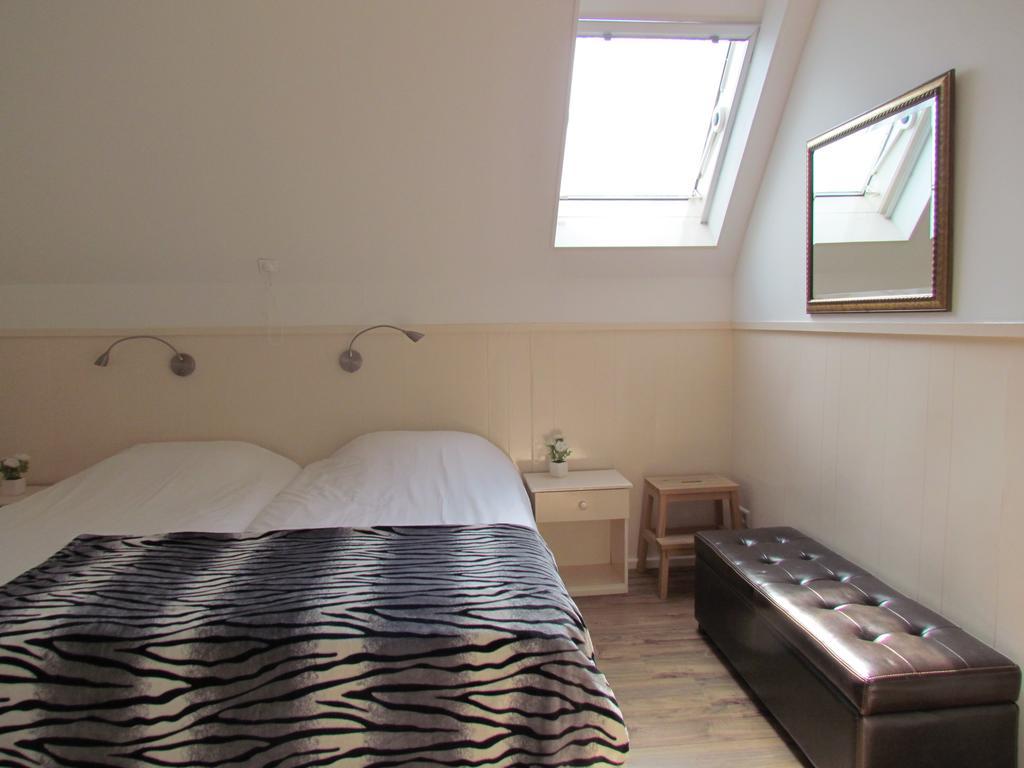 ברחן Appartementen Huize Eikenhof חדר תמונה
