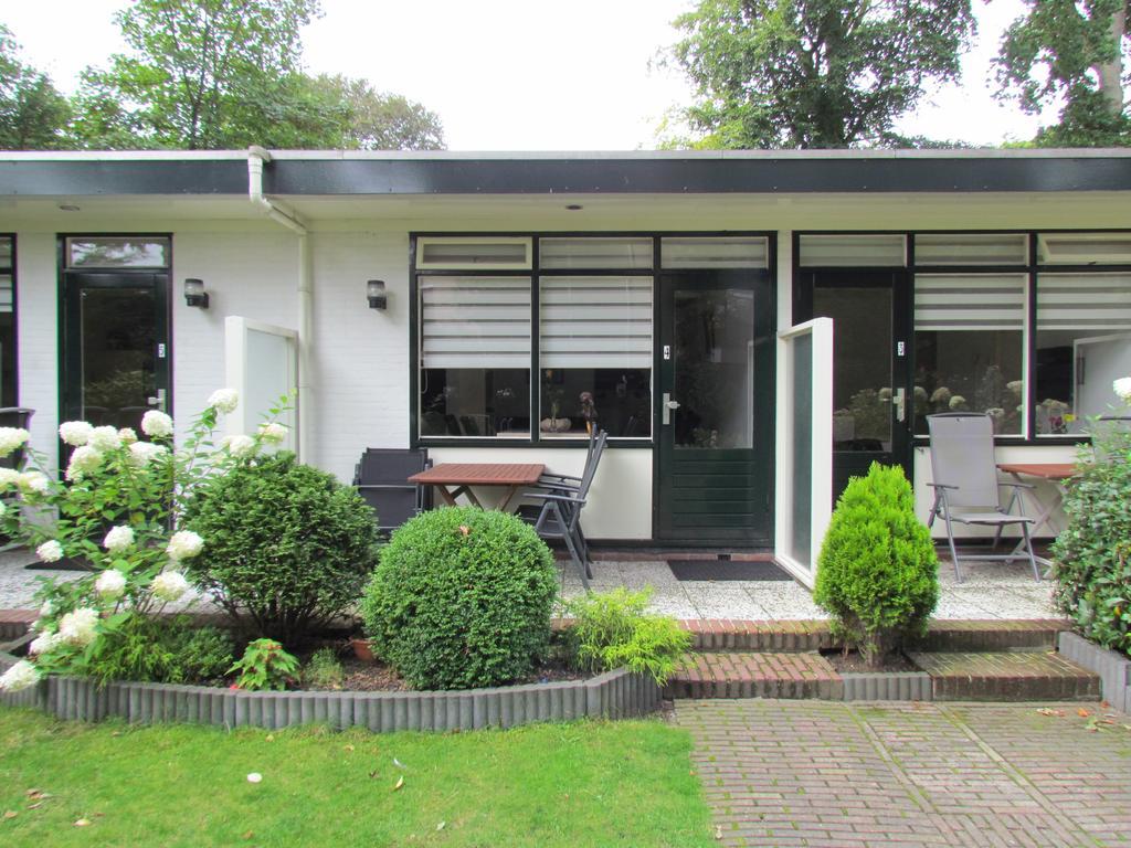 ברחן Appartementen Huize Eikenhof חדר תמונה